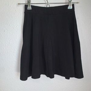 Juniors’ Black Skirt by So